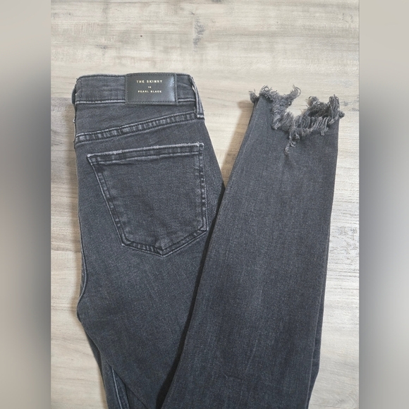 Zara Black Skinny Jeans with  Distressed Frayed Hem - Picture 3 of 8
